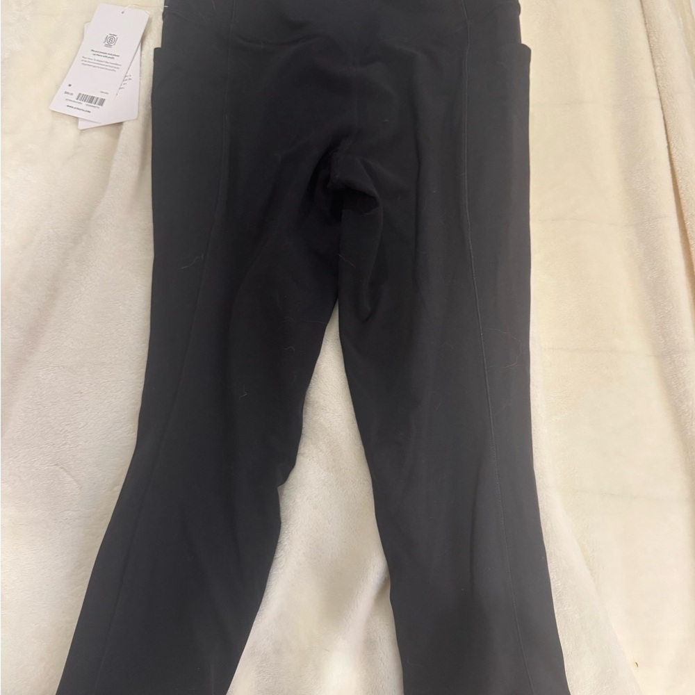 Athleta Black Leggings with pockets, cropped